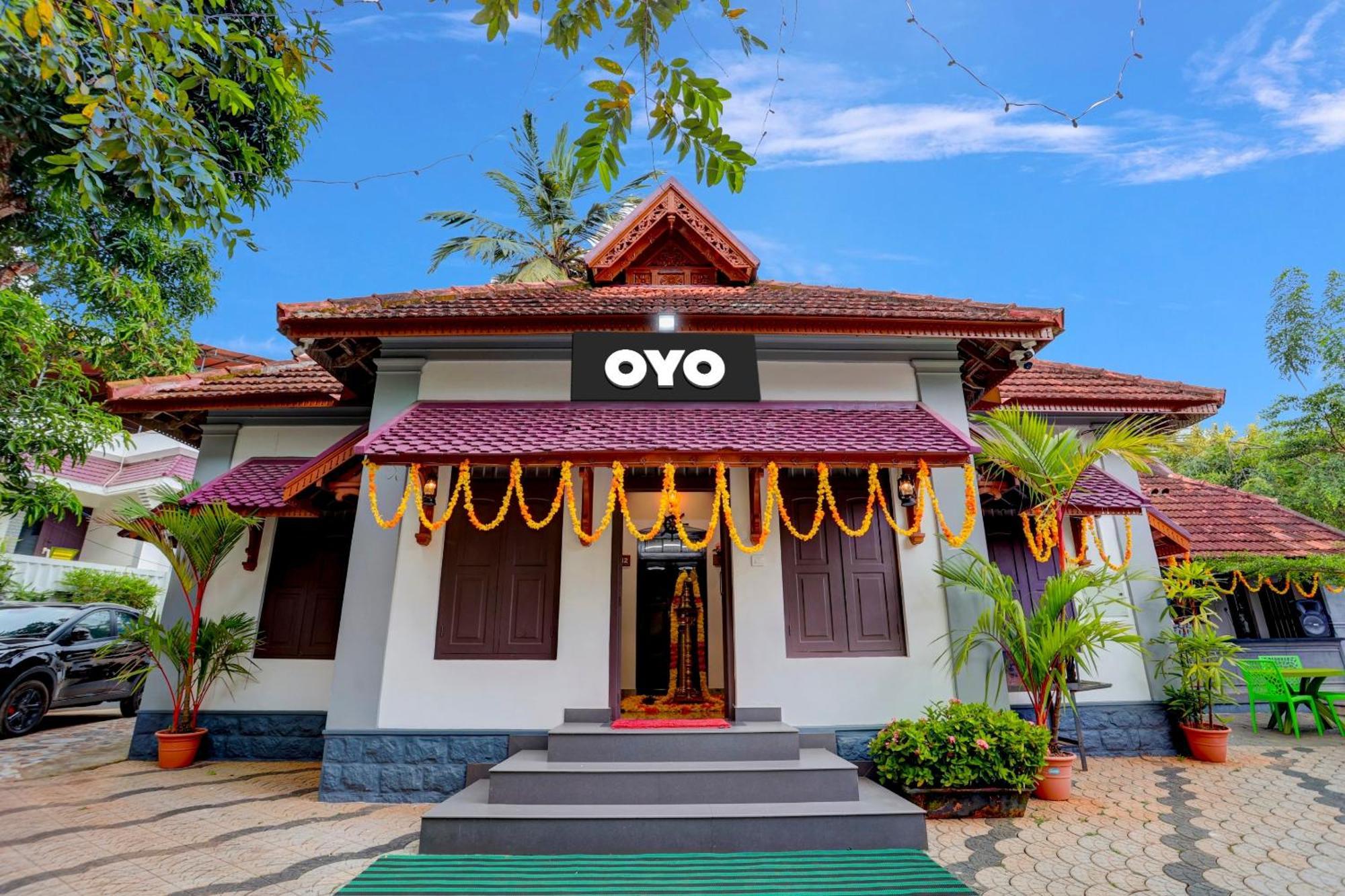 Hotel O Poptavern Heritage Kovalam Exterior photo